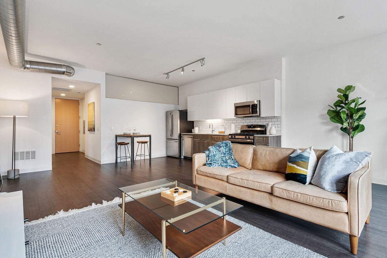 1980 N Milwaukee Ave #2-2 - Photo 2 of 19