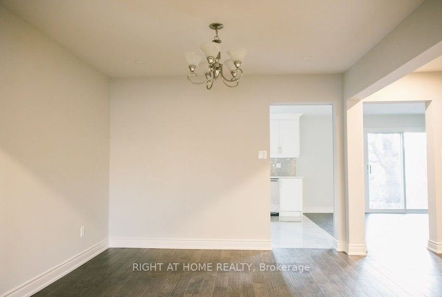 17 Kitsilano Crescent ## - Photo 3 of 6