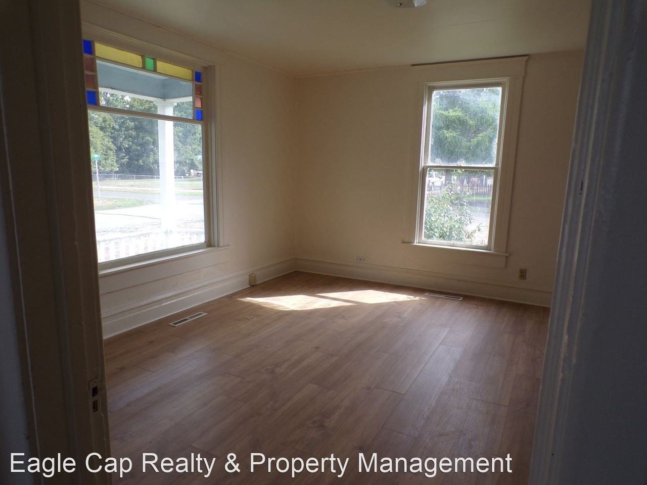 164 E Delta St - Photo 2 of 29