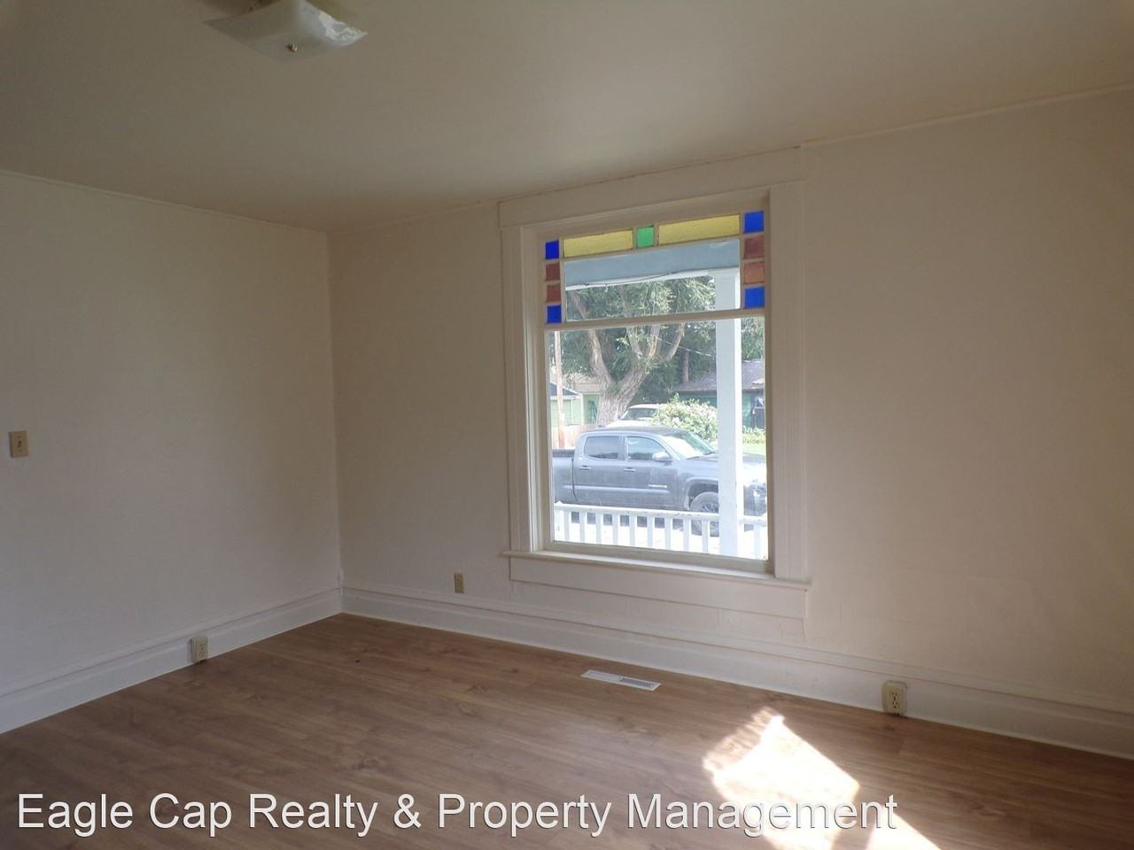 164 E Delta St - Photo 3 of 29