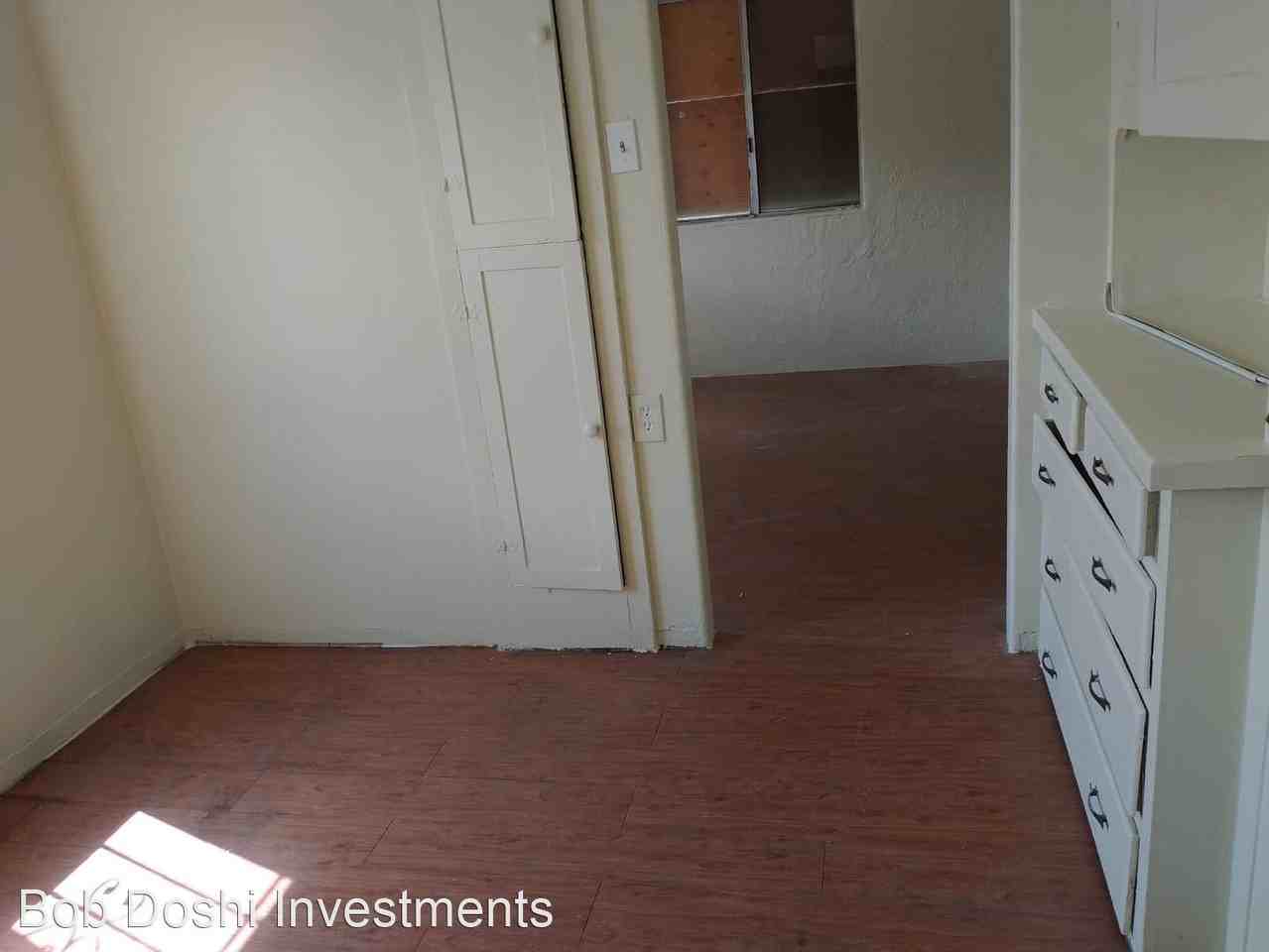 1075 N F St - Photo 3 of 17