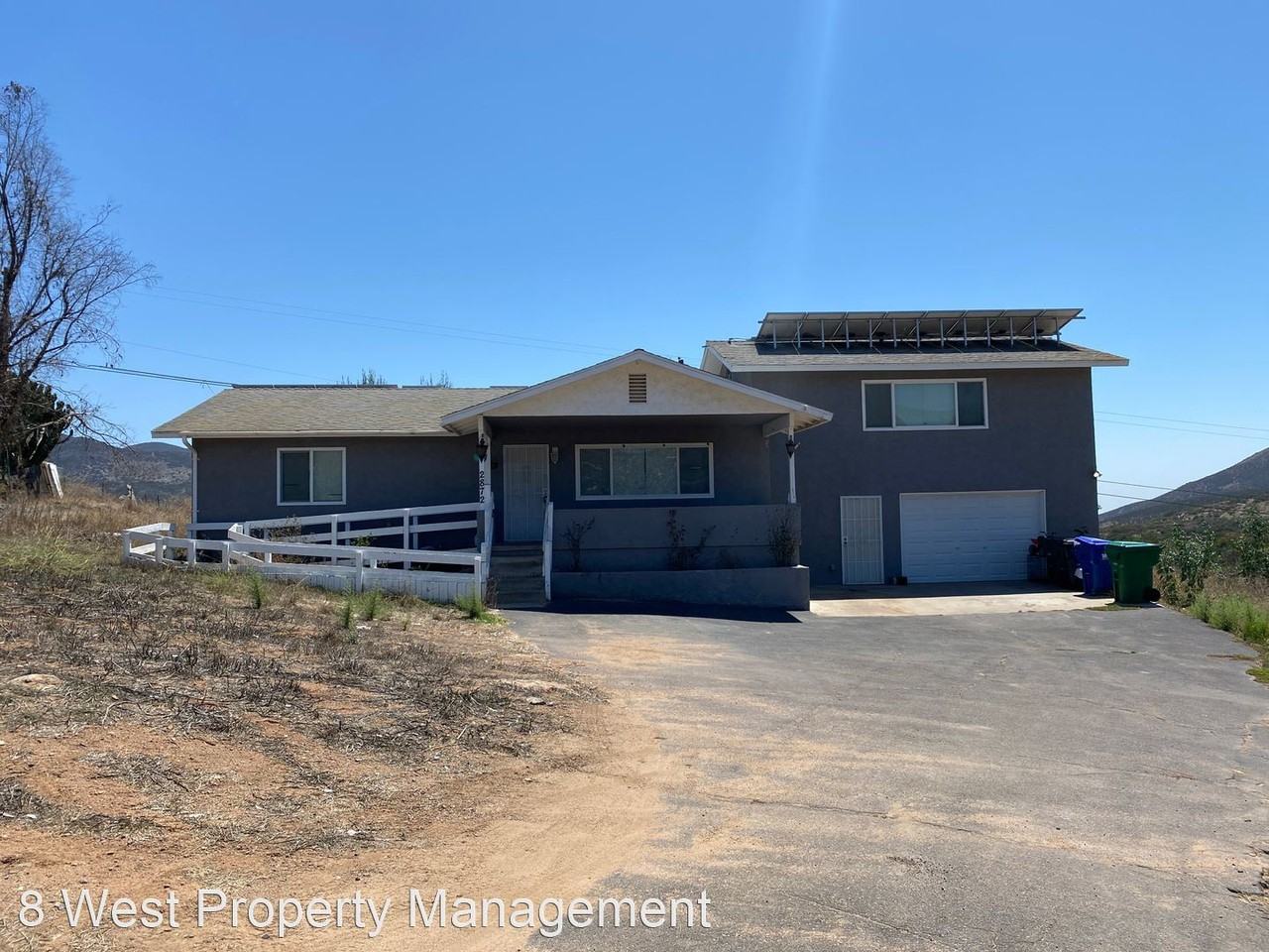 2872 Echo Valley Rd - Photo 2 of 15