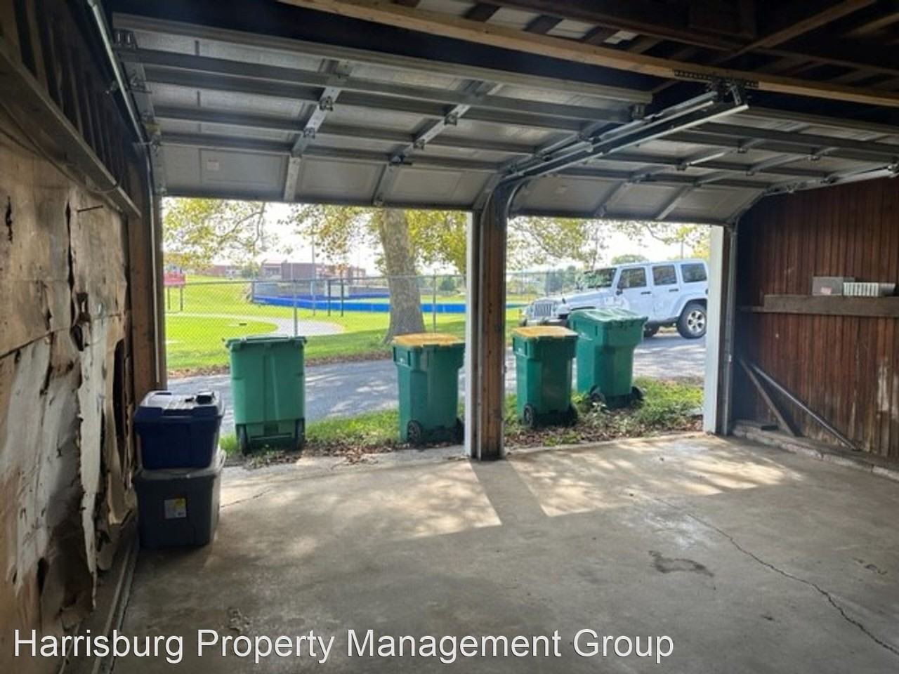 104 E Areba Ave - Photo 3 of 3