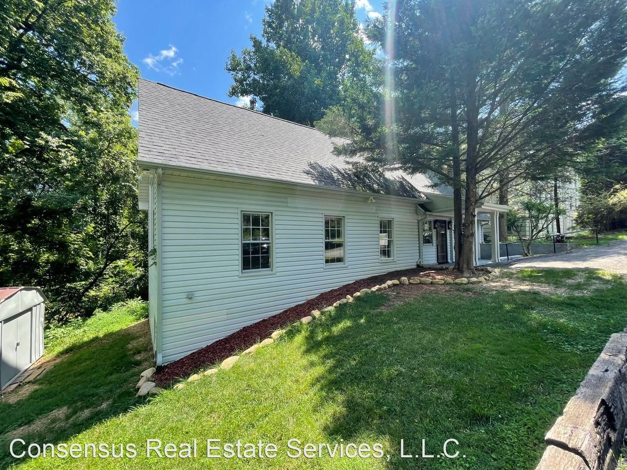 2936 Rivermont Ave #3 - Photo 3 of 32