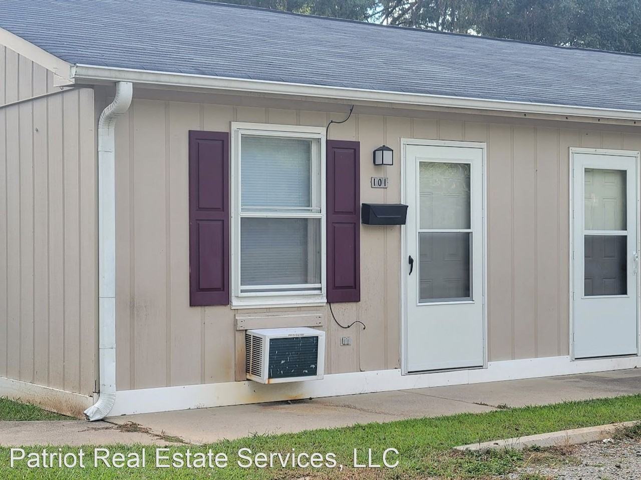 Charlotte North Apartments - Photo 2 of 14