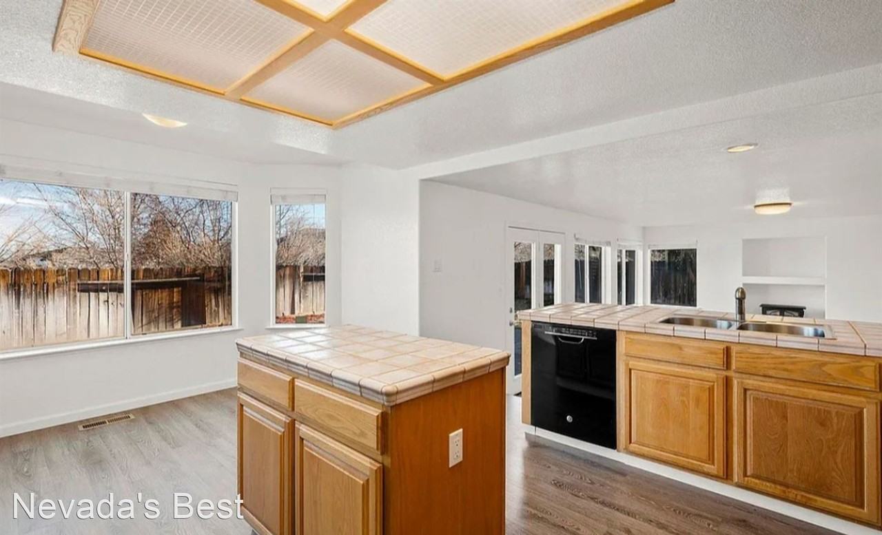 929 Tropico Ct - Photo 3 of 13