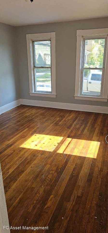 245 Sixth St - Photo 2 of 2