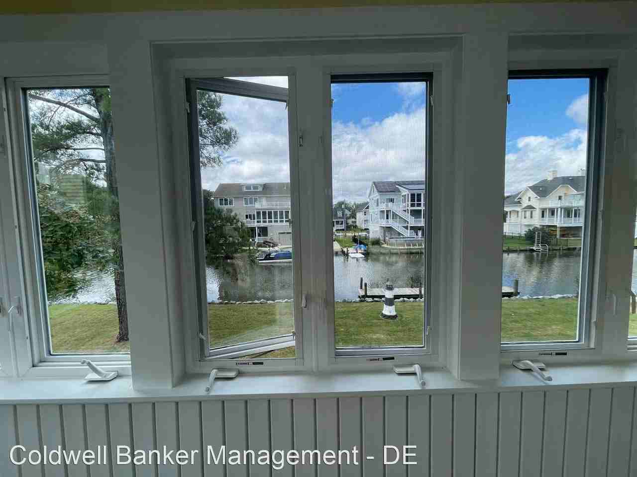 21212 Robin Rd - Photo 2 of 11