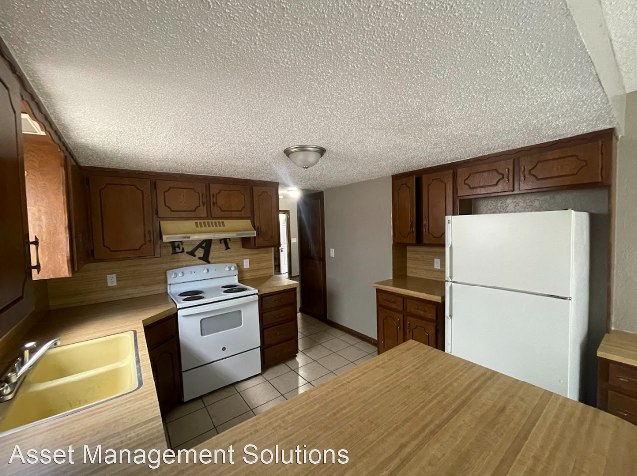 7219 Edenborough Dr - Photo 2 of 19