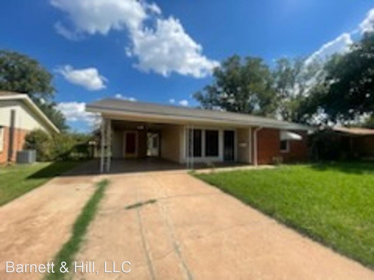 1217 Mimosa Dr - Photo 2 of 20