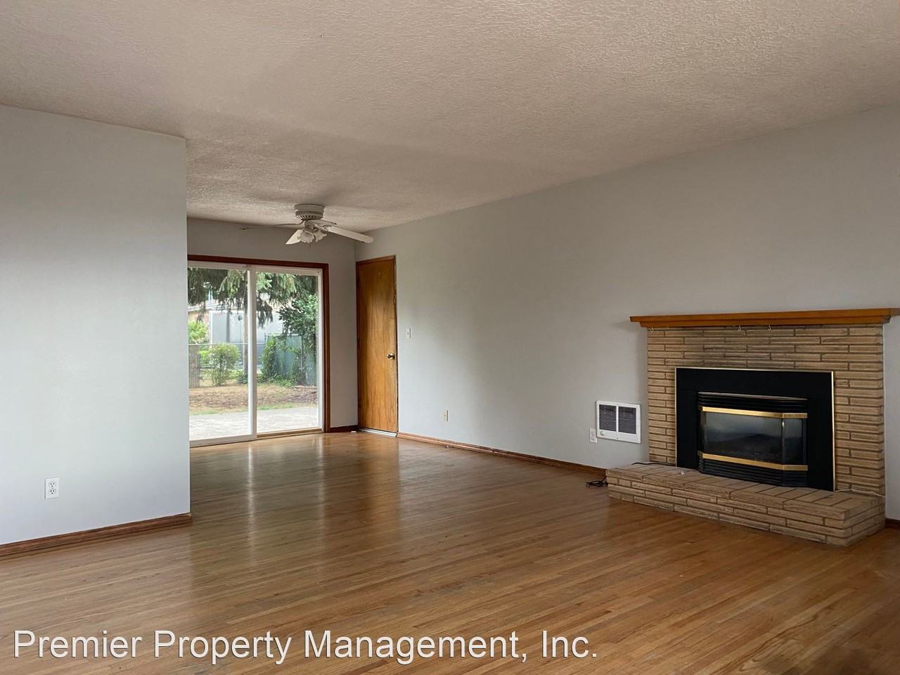 405 Ne 94th Ave - Photo 2 of 9