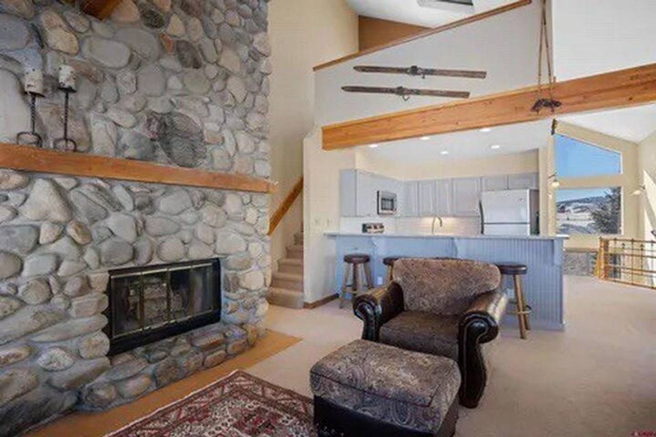 49 Powderview Dr - Photo 3 of 23
