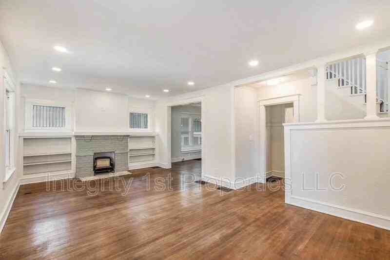 1325 E 28th St - Photo 2 of 11