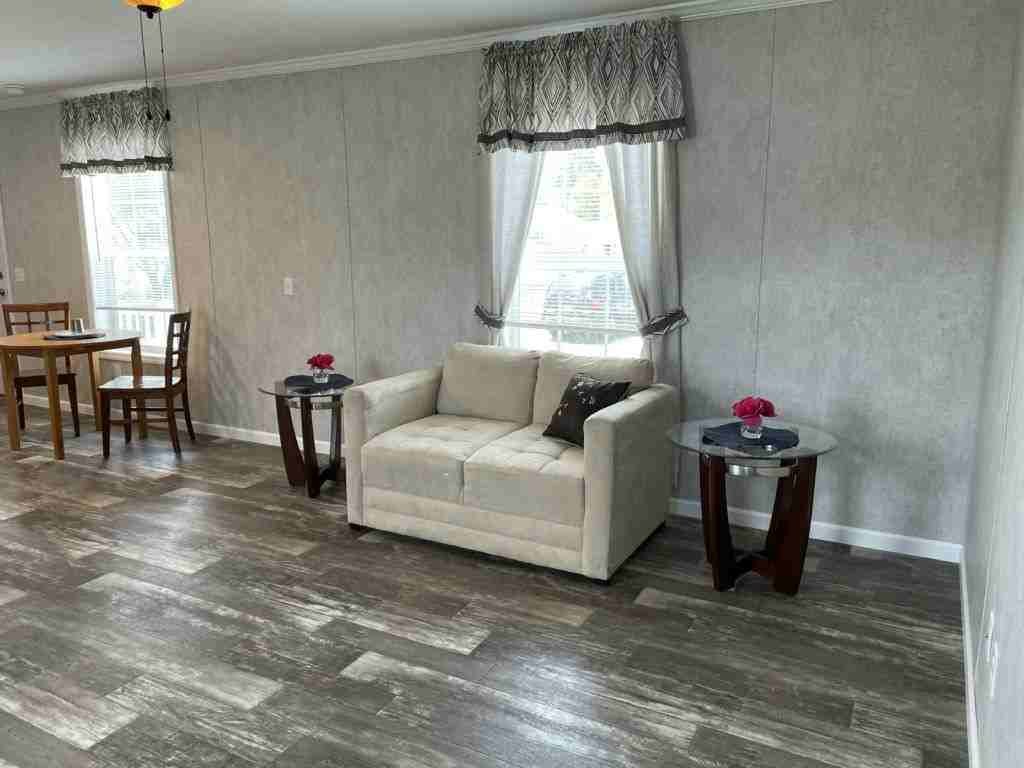 209 Ash St - Photo 2 of 36