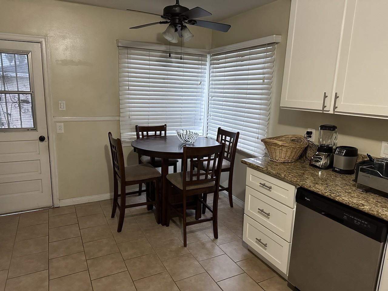 3024 Easy Ave #NA - Photo 3 of 17