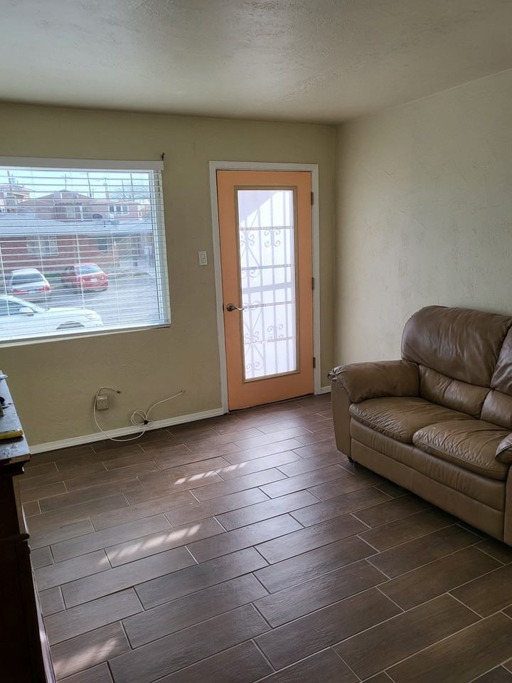 1809 Grandview Ave #NA - Photo 2 of 9