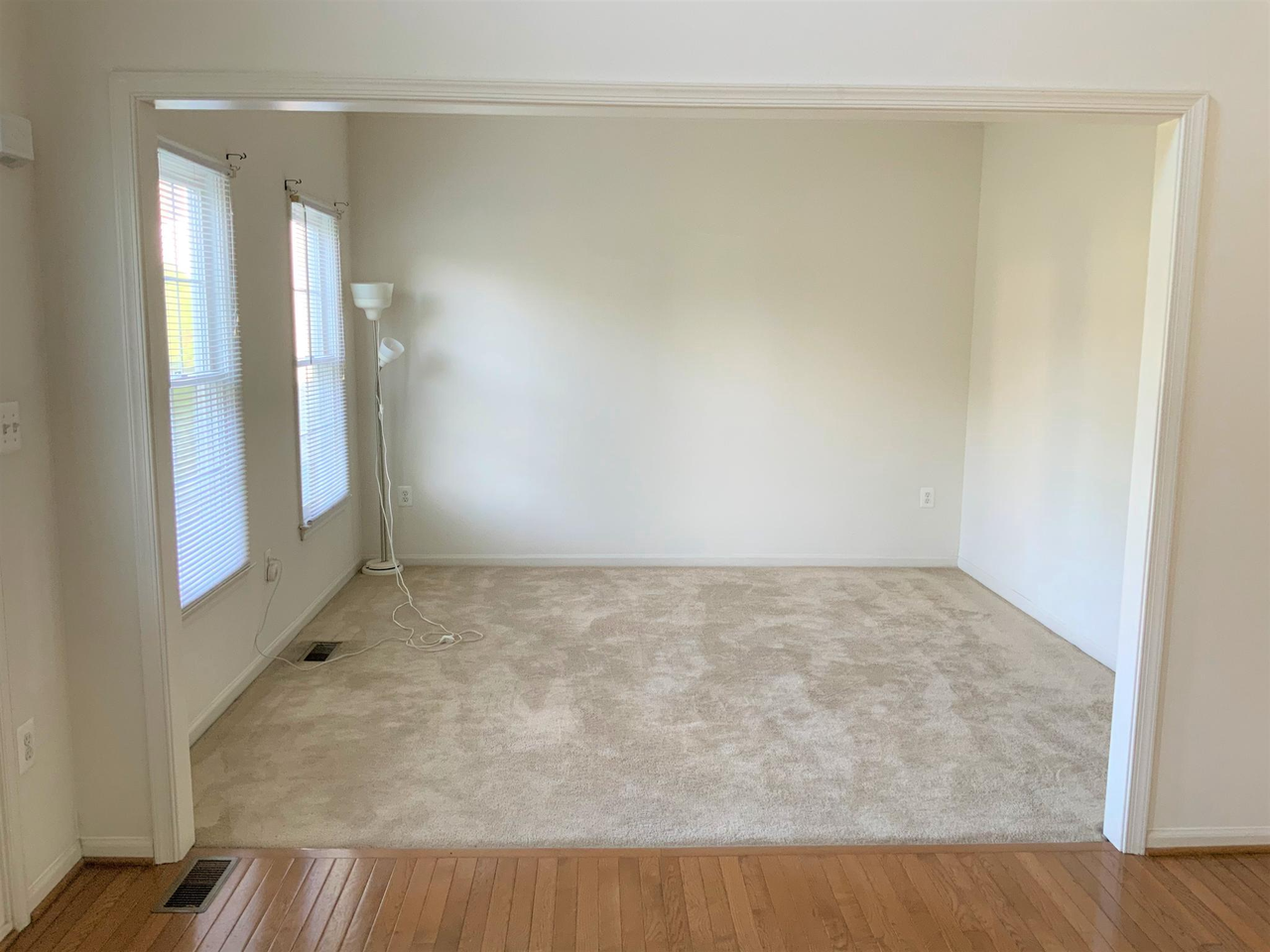 19 Sunrise Valley Ct #NA - Photo 3 of 12