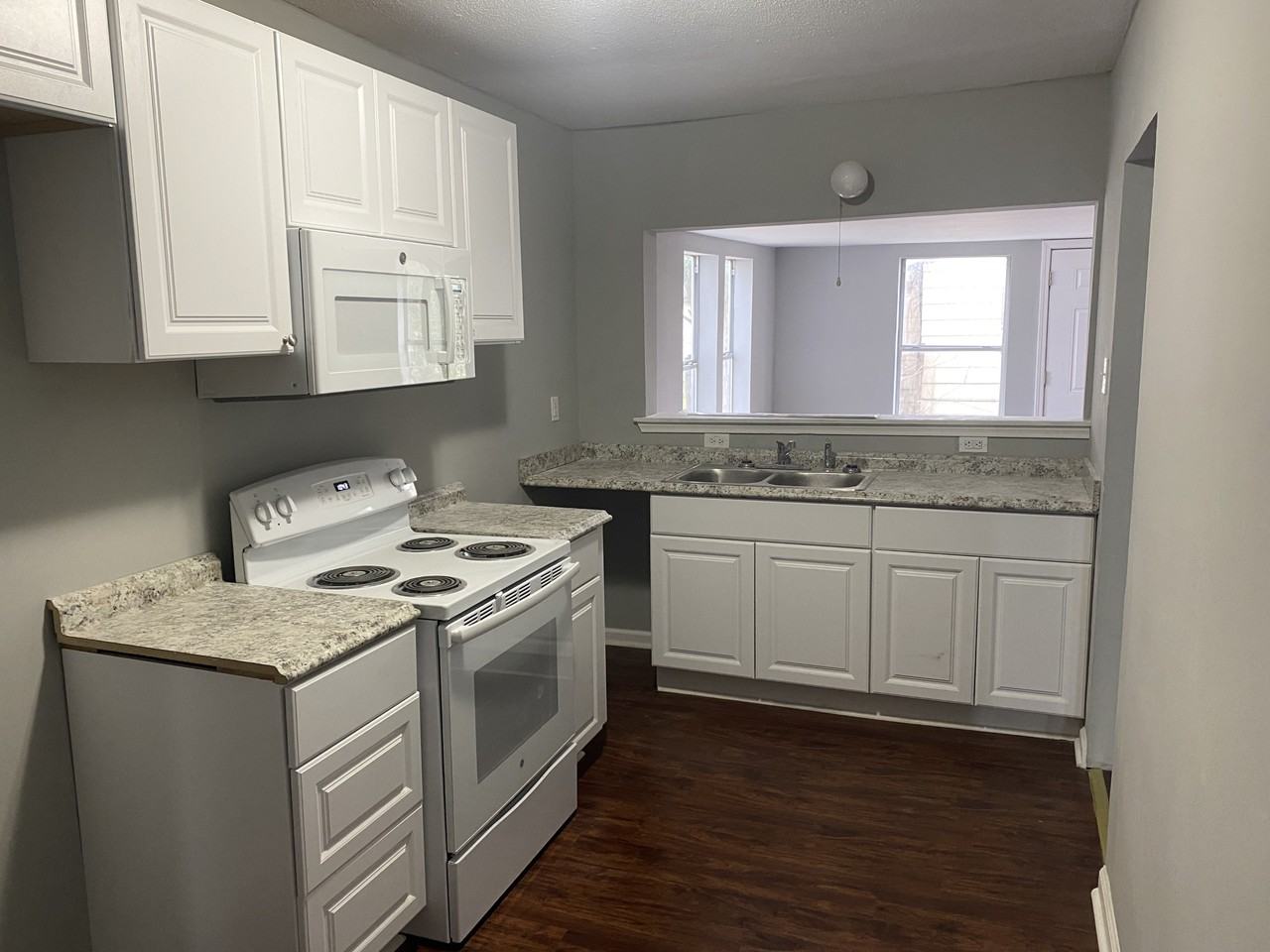 1211 17th St #NA - Photo 2 of 11