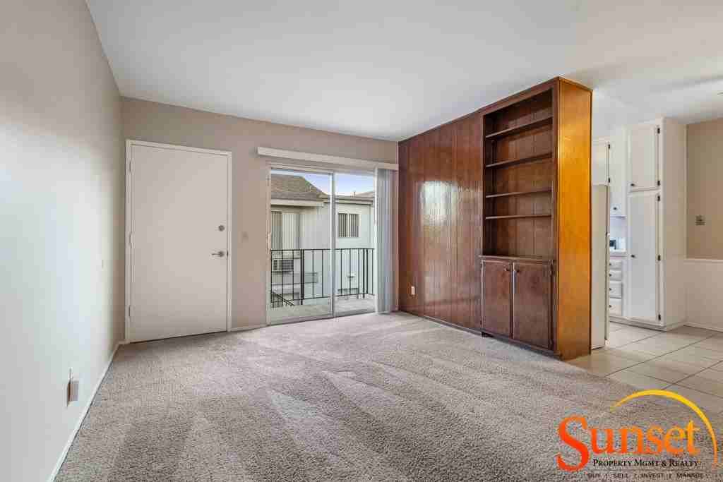 4670 Cherokee Ave #5