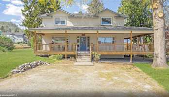 featured image of 103 North Evergreen Street #1