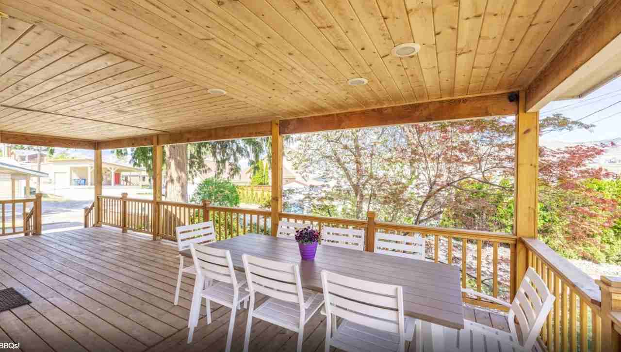 103 North Evergreen Street #1 - Photo 2 of 20