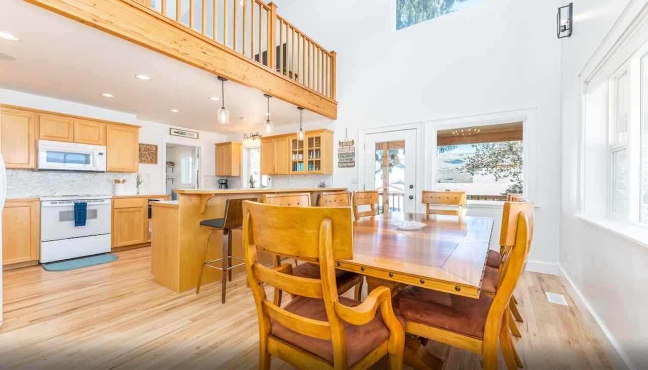 103 North Evergreen Street #1 - Photo 6 of 20