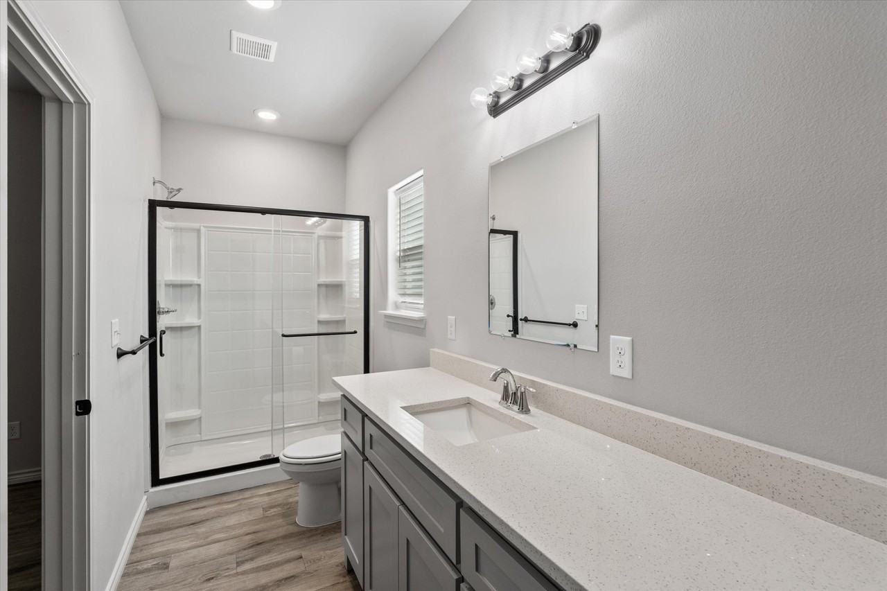 1951 Johnson Bend Rd #1951 - Photo 6 of 16