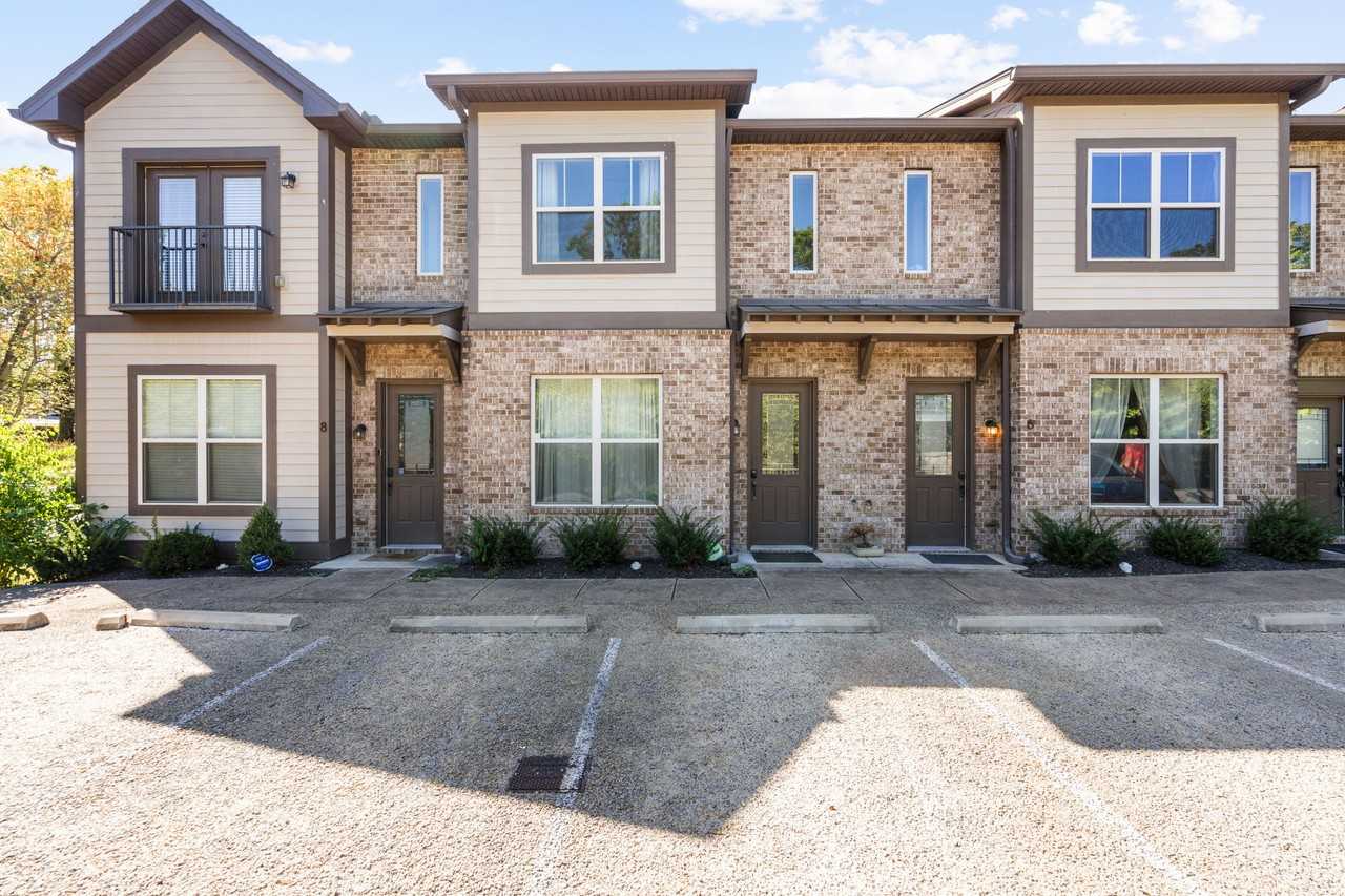 1106 Stratford Avenue #1