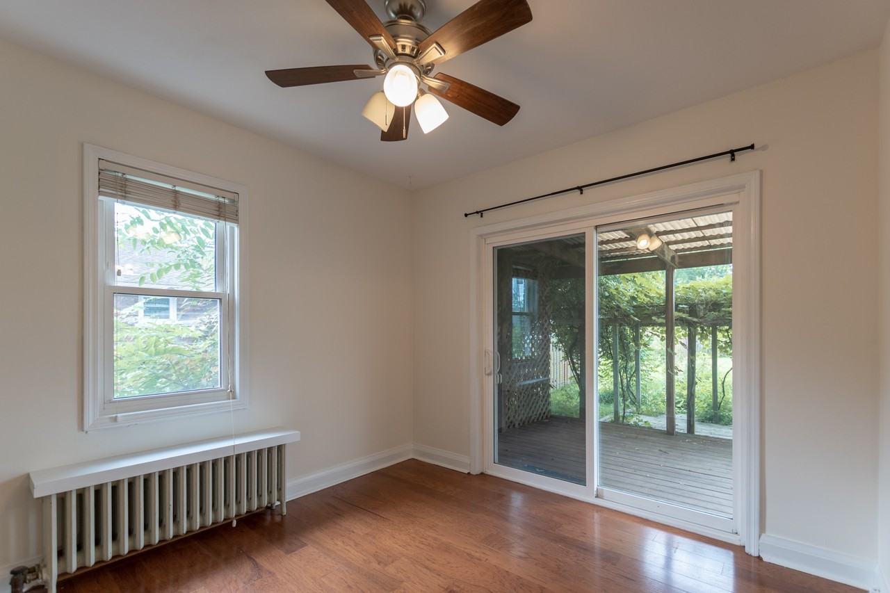 BRIGHT 3 BEDROOM APARTMENT IN WELLAND - Photo 5 of 15
