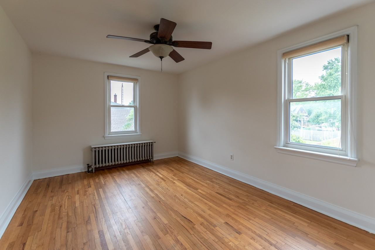 BRIGHT 3 BEDROOM APARTMENT IN WELLAND - Photo 7 of 15