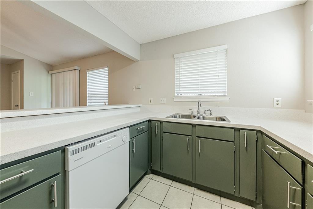3707 Buffalo Springs Trl - Photo 3 of 11