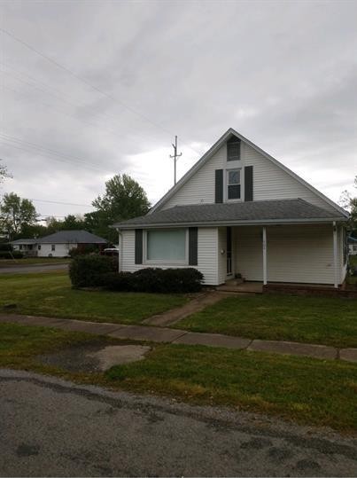 404 S 28th St - Photo 2 of 10