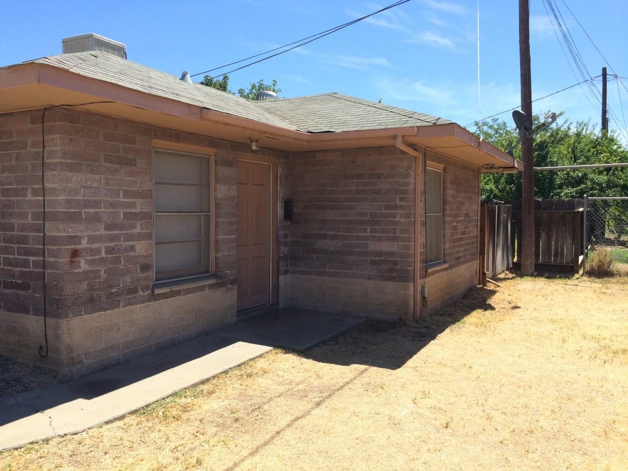 1578 E 21st St - Photo 2 of 14