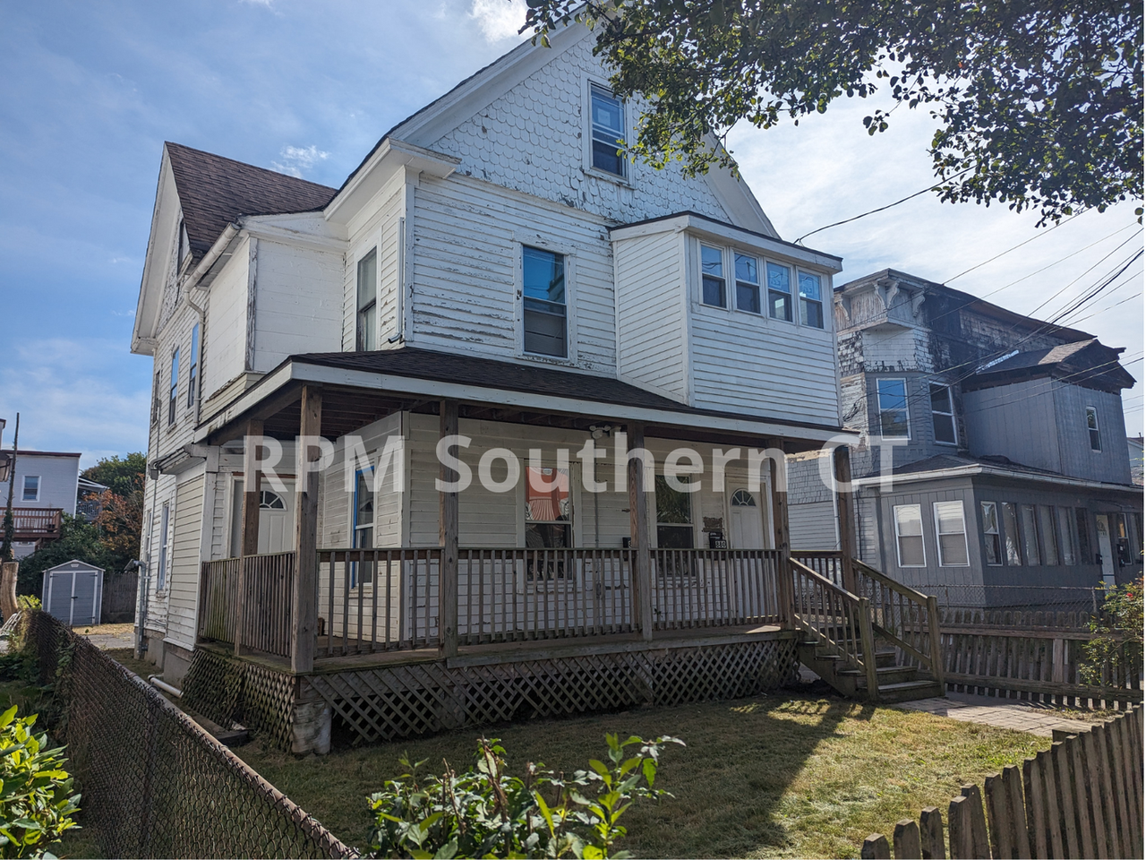 882 Connecticut Ave, Bridgeport, CT 06607 2 Bedroom Apartment for