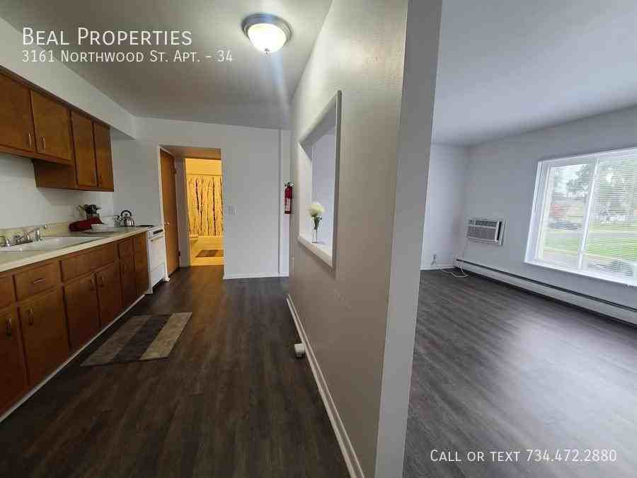 3161 Northwood Avenue #34 - Photo 4 of 13