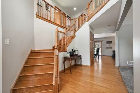 285 Barrington Dr #NA - Photo 3 of 11