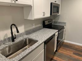 featured image of 8 College Ave #2