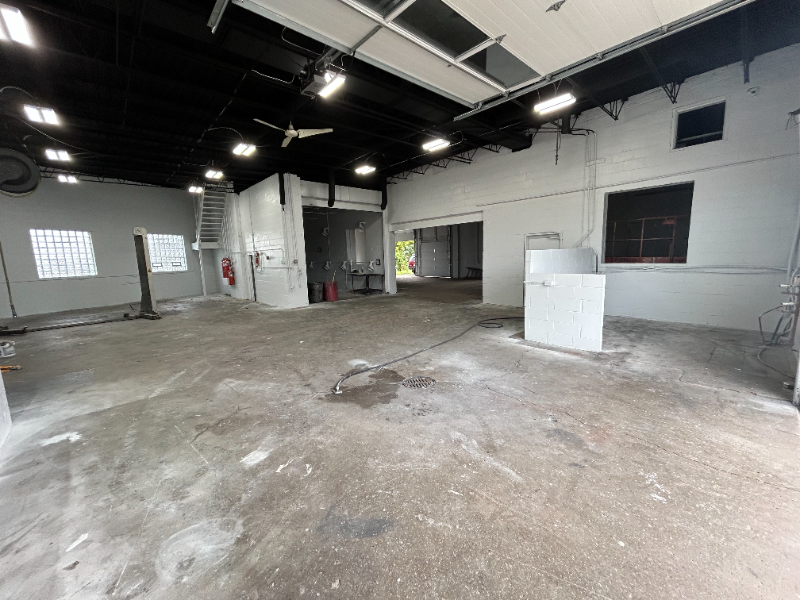 3041 Manchester Rd - Photo 2 of 10