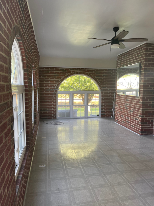 147 Parsons Cir - Photo 3 of 12