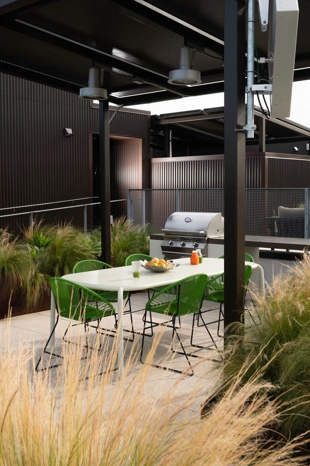 188 Octavia - Photo 4 of 50