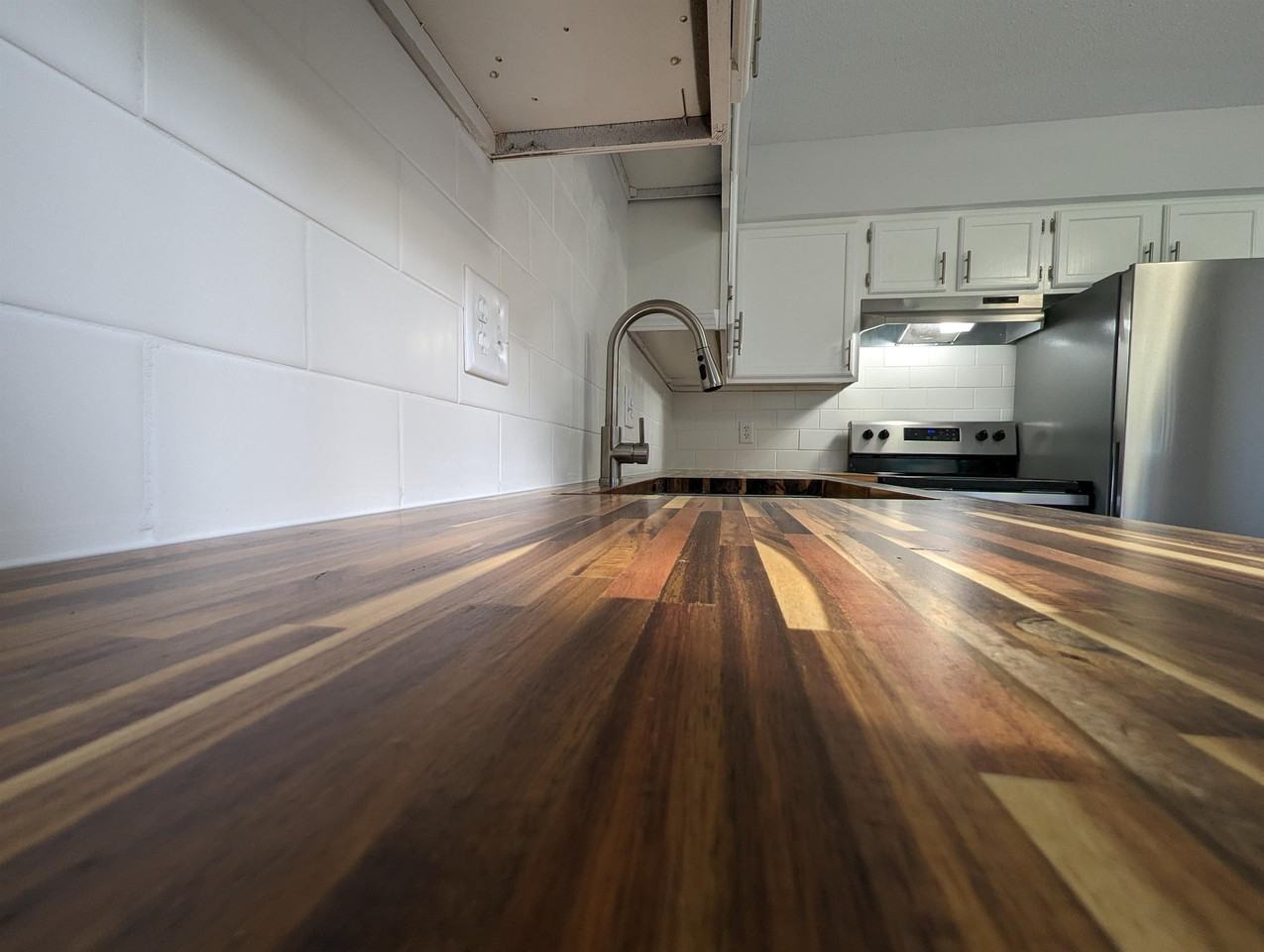 1209 Boone St #1-2 - Photo 2 of 16