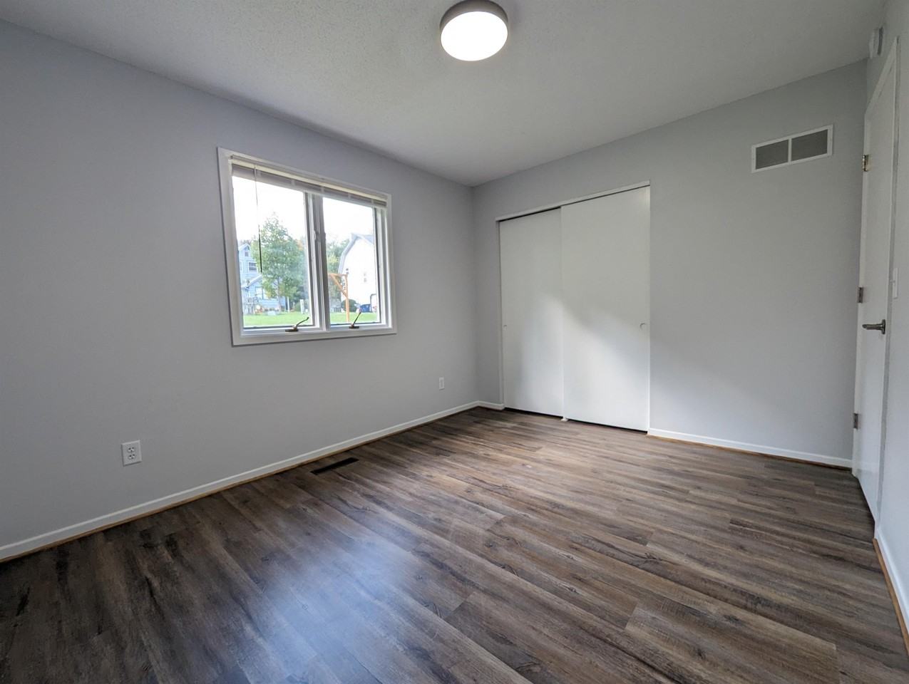 1209 Boone St #1-2 - Photo 6 of 16