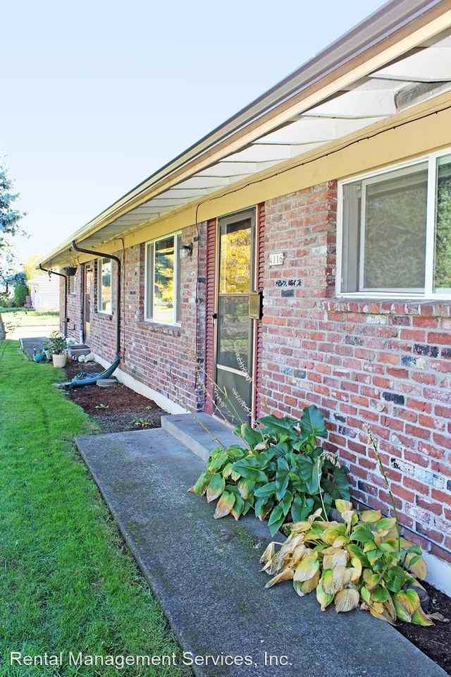 4110-4116 N Willis Blvd - Photo 3 of 21