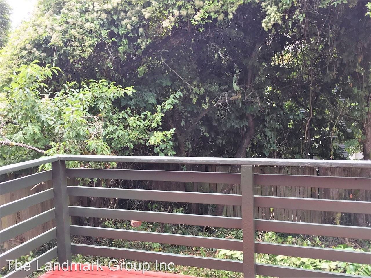 625 32nd Ave E - Photo 3 of 22