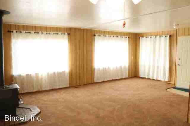 2259 Dogwood Rd - Photo 2 of 50