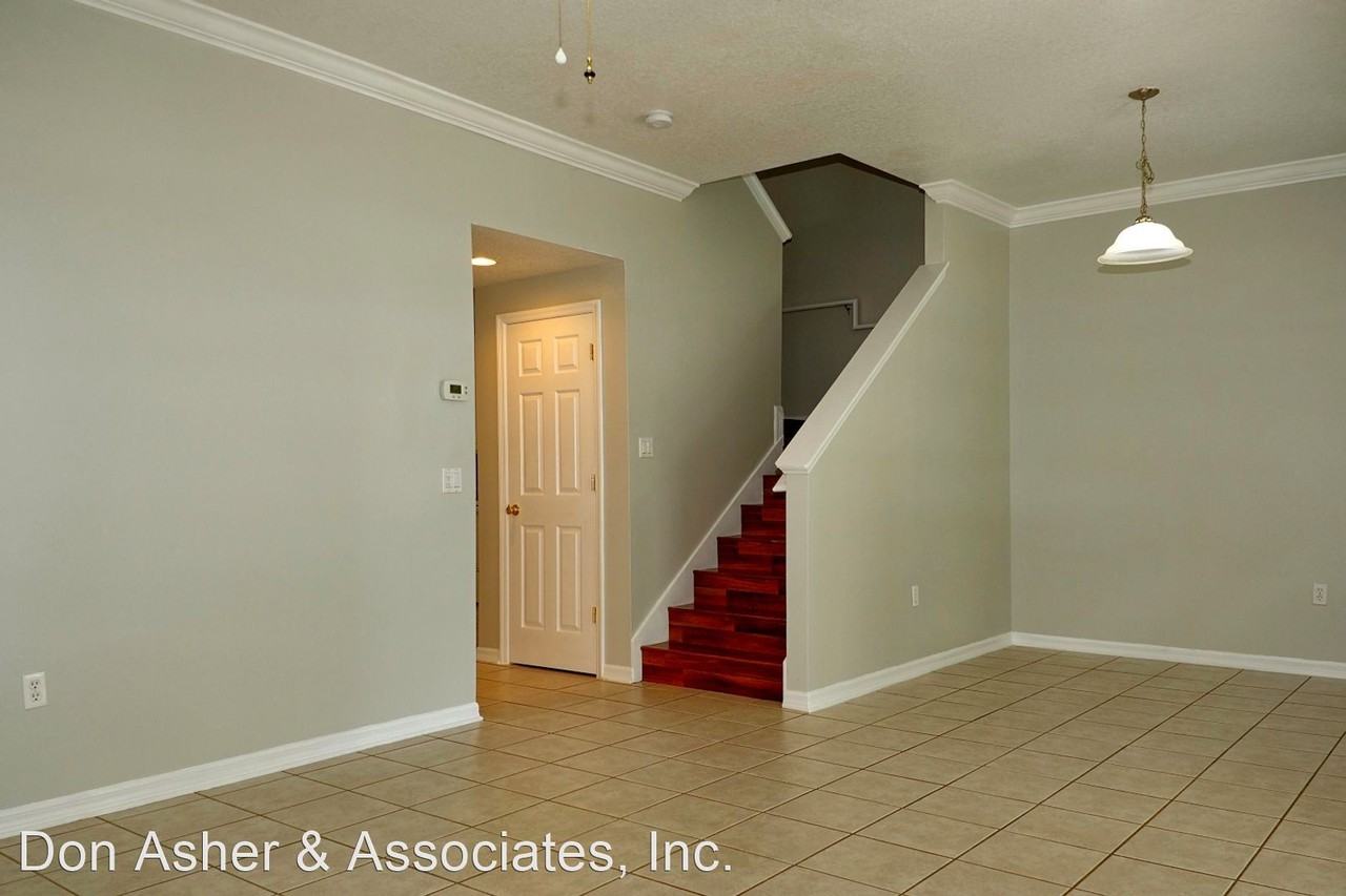 6352 Lake Smith Cir - Photo 3 of 22