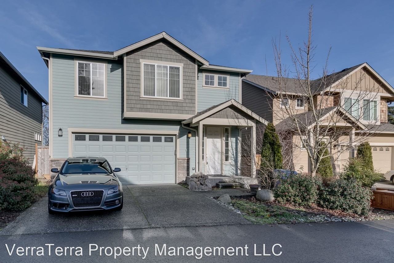 121 209th Pl Sw - Photo 2 of 24