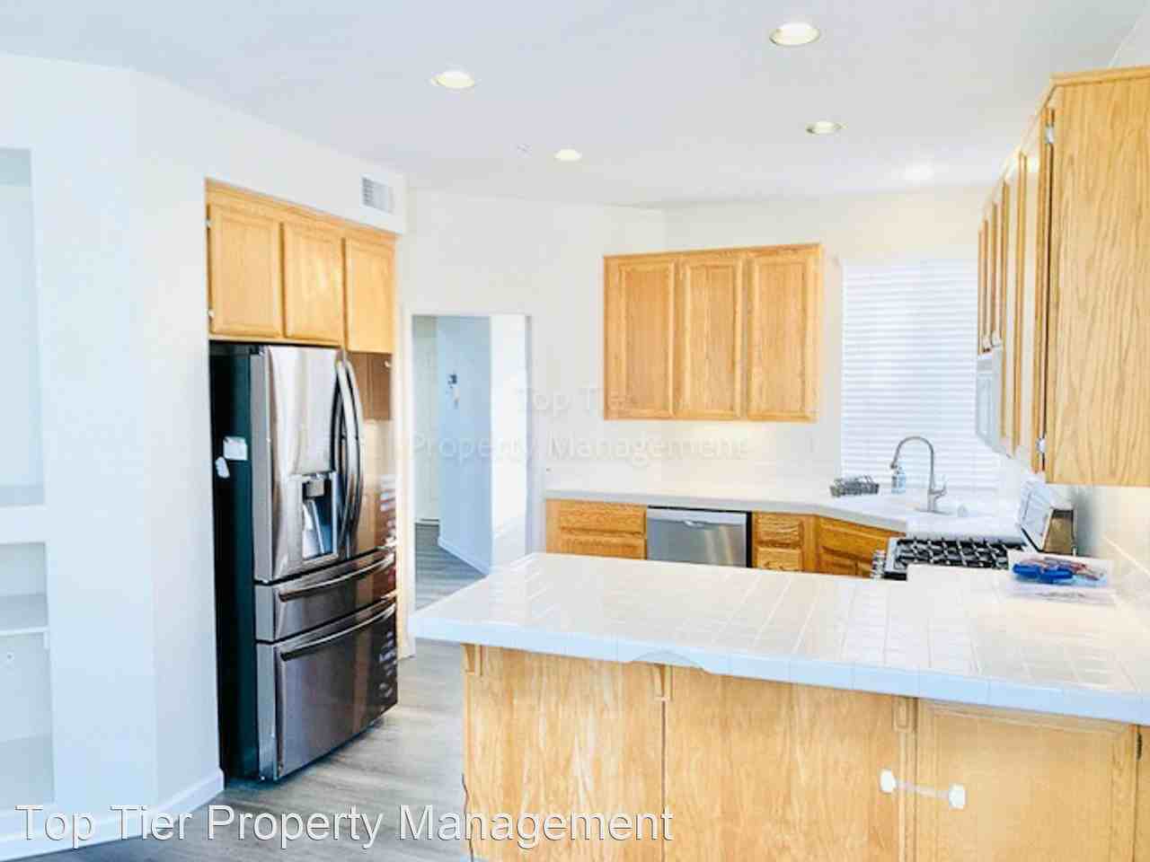 2454 Starlight Gln - Photo 2 of 44