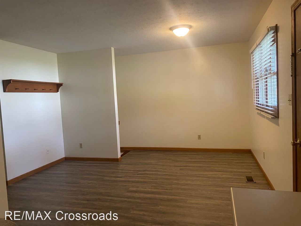 415, 417, 419 Herrick Street - Photo 3 of 19