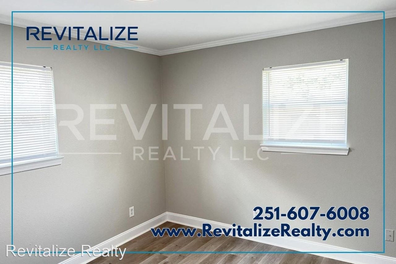 1404 St Stephens Rd - Photo 3 of 8